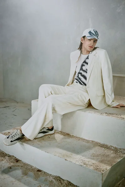 Look 14